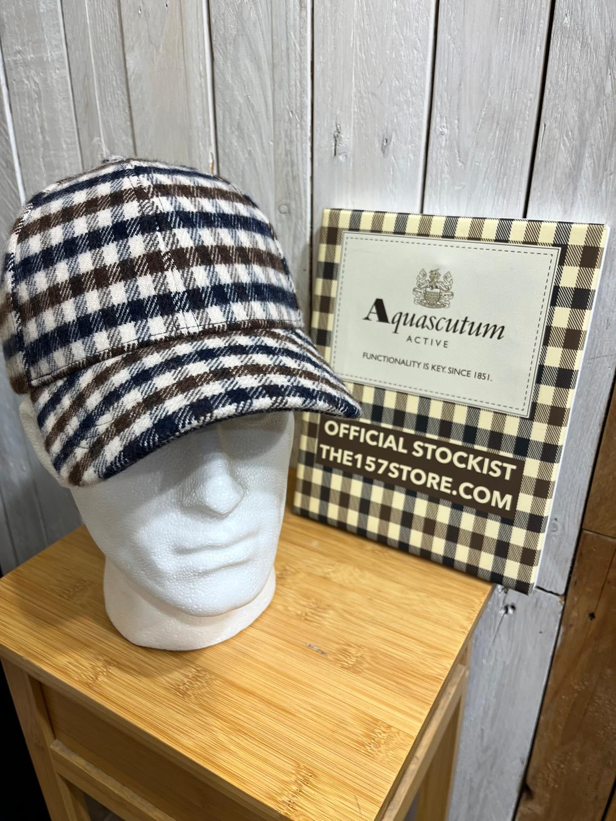 Aquascutum wool hat online