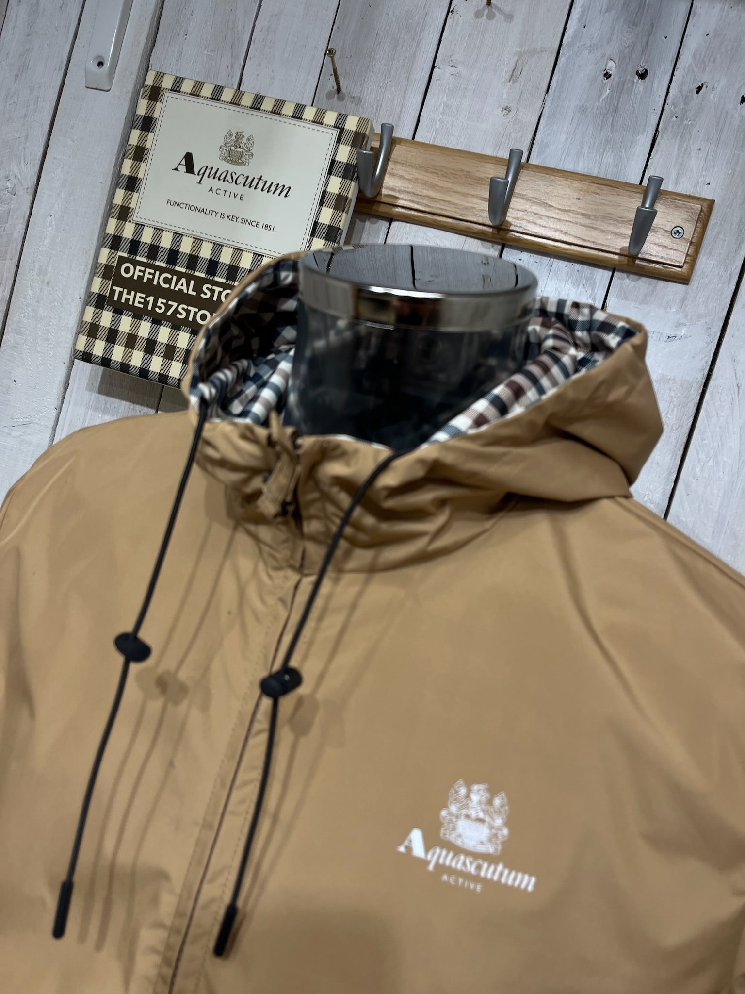 Aquascutum AW25 Reversible Terrace Jacket - Khaki/sand or Check