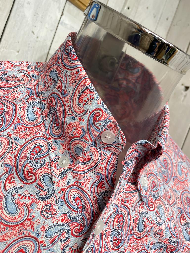 Relco Box Pleat Paisley Shirt - Strawberry Crush