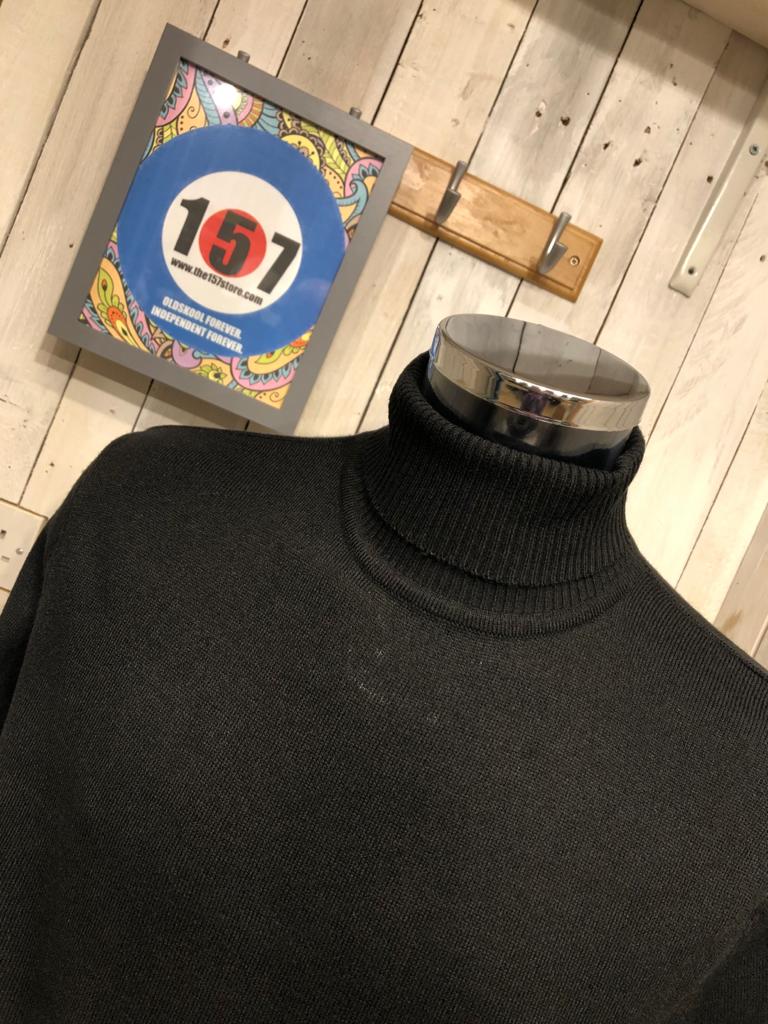Dagenham Roll Neck - Black