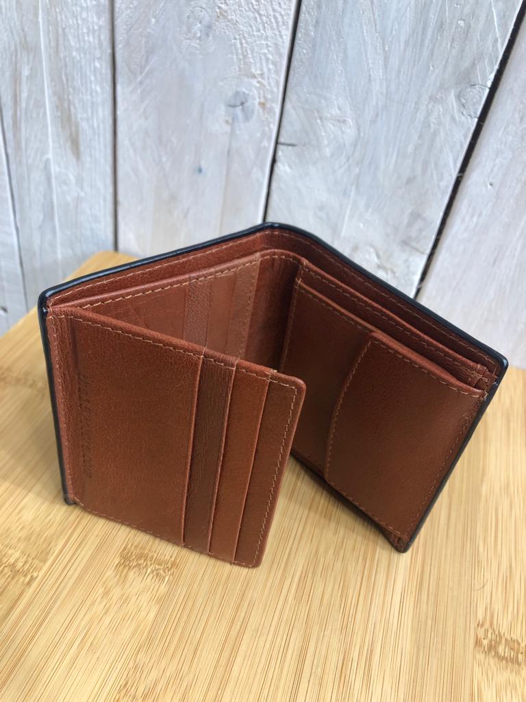Exclusive: The157store Target Leather Wallet